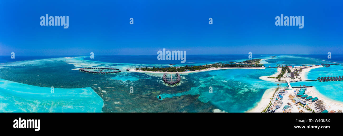 Vue aérienne sur Meeru Island et Bodufinolhu avec Fun Island Resort, South Male Atoll, Maldives Banque D'Images
