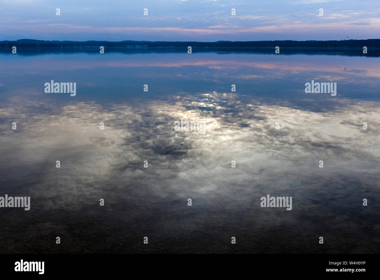 Le Lac de Starnberg au coucher du soleil, Bavière, Allemagne Banque D'Images