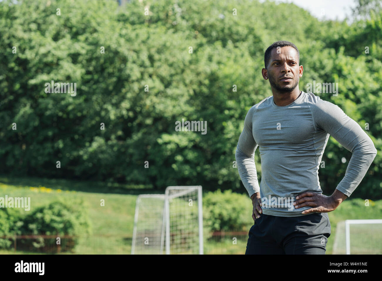 Portrait de sportif au terrain de football Banque D'Images