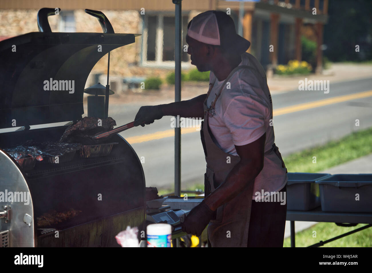 États-unis - le 23 juin 2019 : Le marché de producteurs a lieu chaque dimanche de 10 à 2 à l'E. E. Lake General Store & Bluemont Musée dans le village de bl Banque D'Images