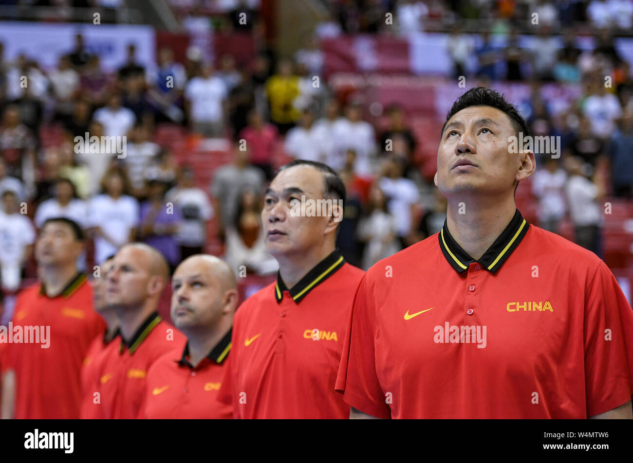 (190724) -- SHENZHEN, 24 juillet 2019 (Xinhua) -- Les membres de l'équipe Chine sont vus avant l'Stankovic Continental Cup 2019 match entre la Chine et la Croatie à Shenzhen, province du Guangdong en Chine du sud, le 24 juillet 2019. (Xinhua/Mao Siqian) Banque D'Images