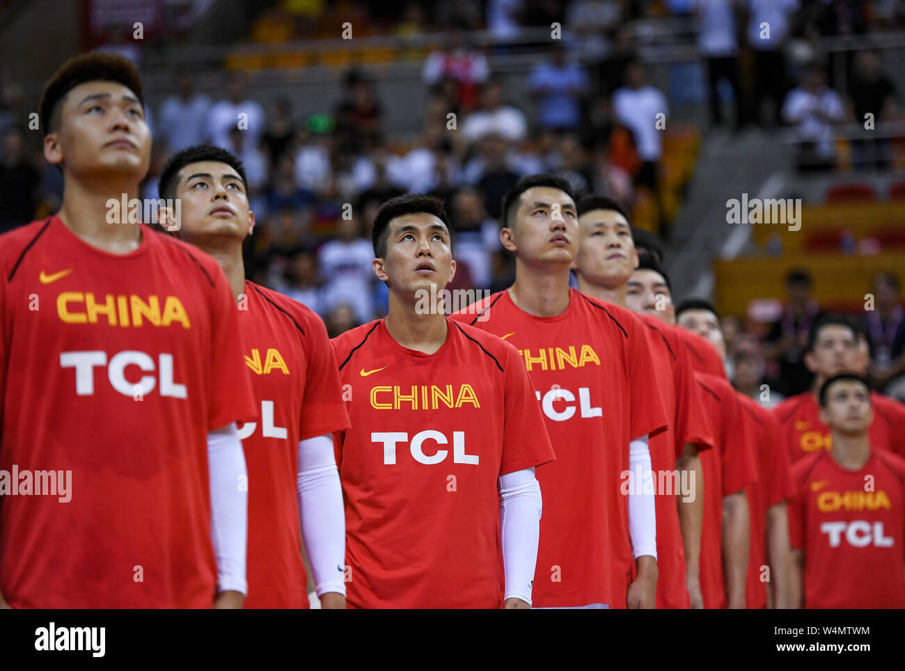 (190724) -- SHENZHEN, 24 juillet 2019 (Xinhua) -- Les membres de l'équipe Chine sont vus avant l'Stankovic Continental Cup 2019 match entre la Chine et la Croatie à Shenzhen, province du Guangdong en Chine du sud, le 24 juillet 2019. (Xinhua/Mao Siqian) Banque D'Images