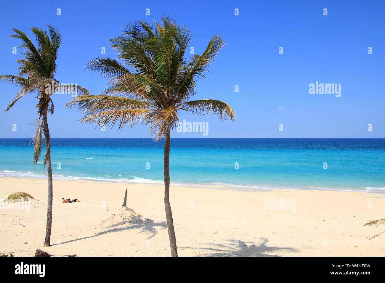 Cuba - Caribbean Beach Playa Megano Playas del Este en partie de province de La Havane. La côte de sable. Banque D'Images