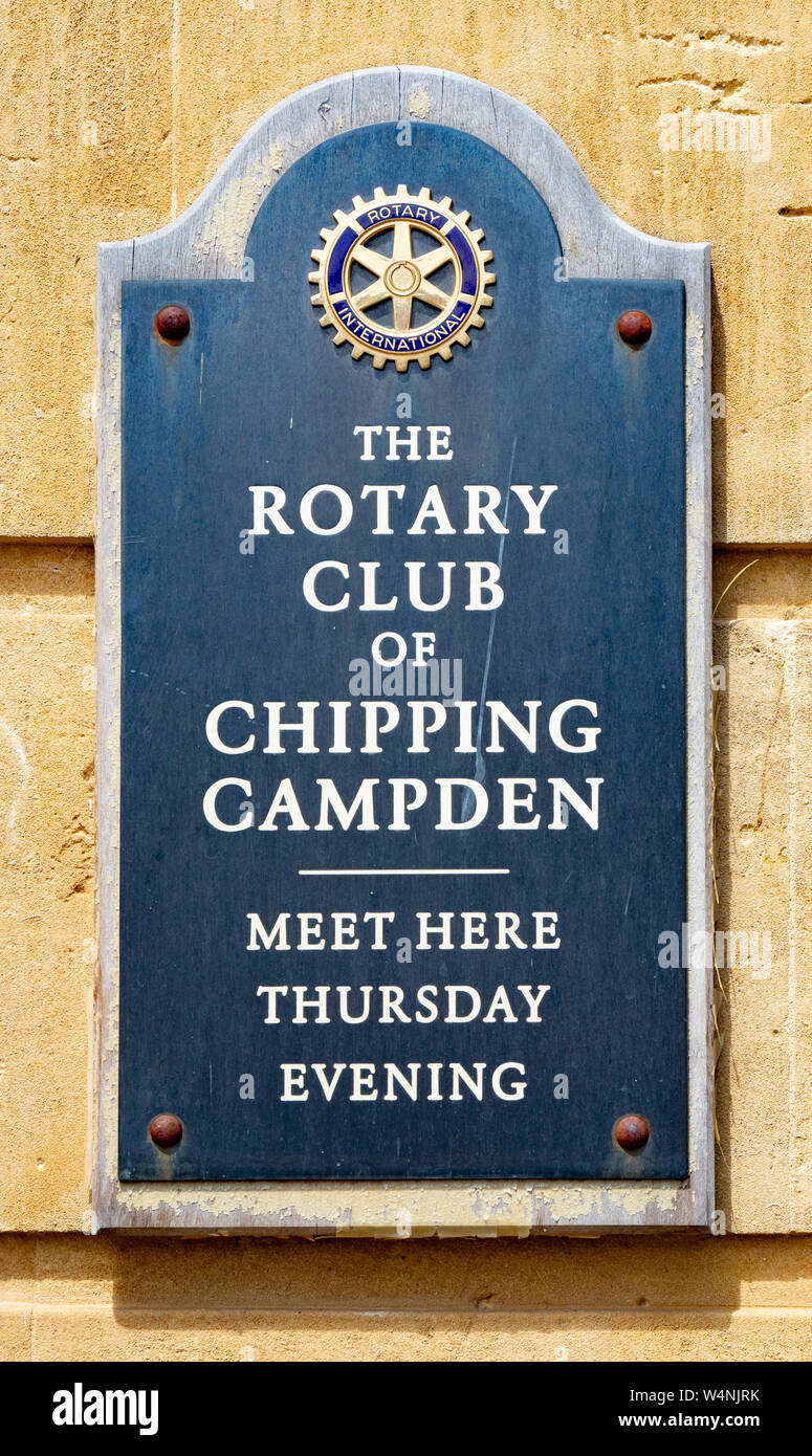 Signe pour Rotary Club à Chipping Campden, Cotswolds, Gloucestershire, Angleterre, Royaume-Uni, Grande Bretagne, FR, UK. Banque D'Images