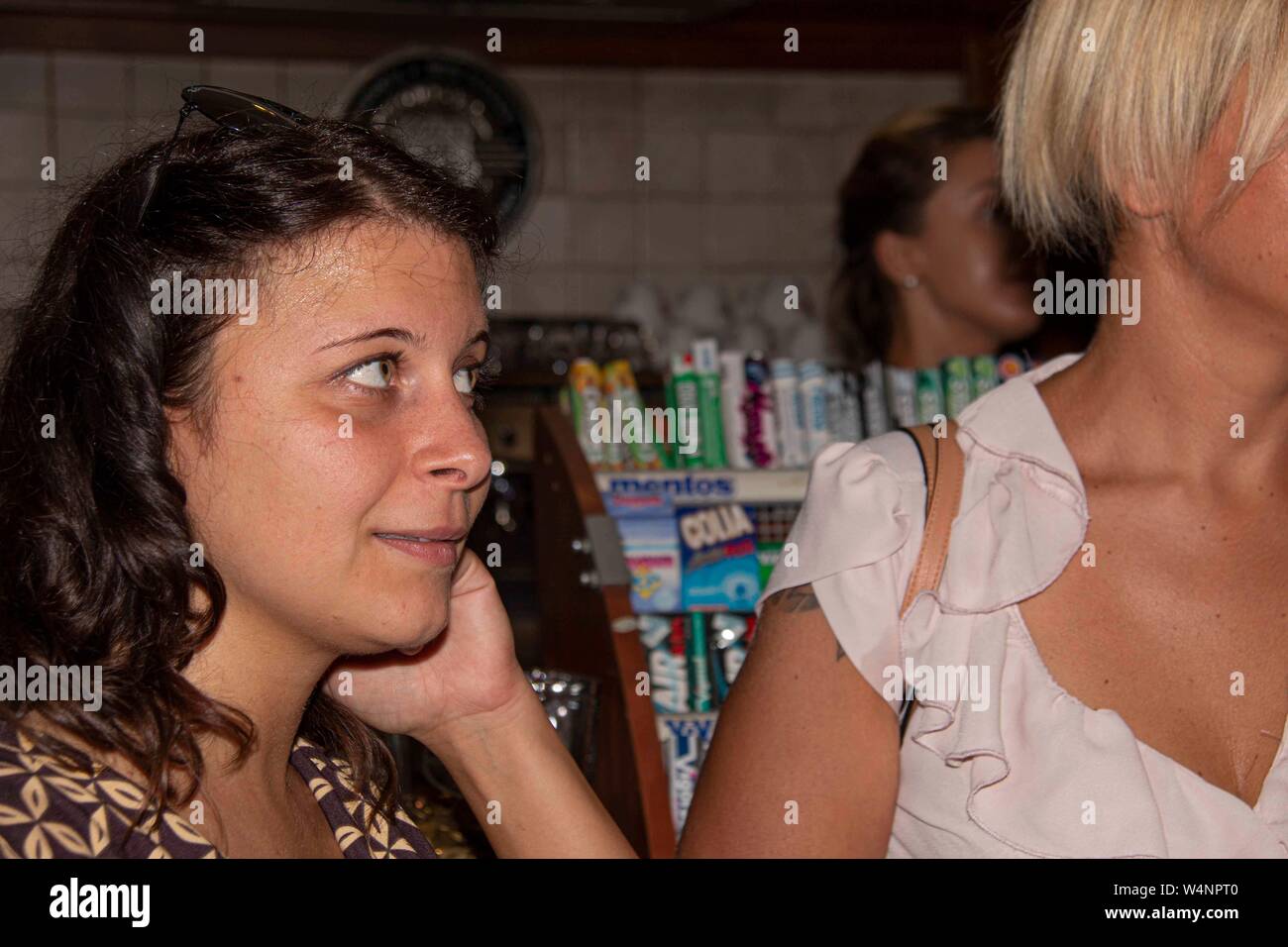 Roma , la Sindaca Virginia Raggi , visita , Via Walter Tobagi Banque D'Images