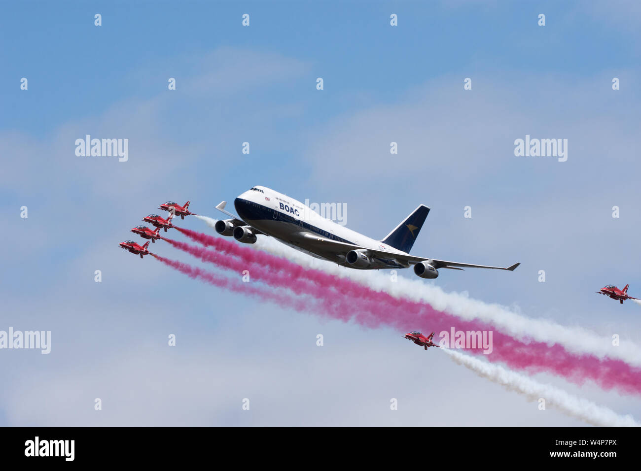 RAF Des flèches rouges et British Airways Boeing 747 RIAT Fairford 2019 Banque D'Images