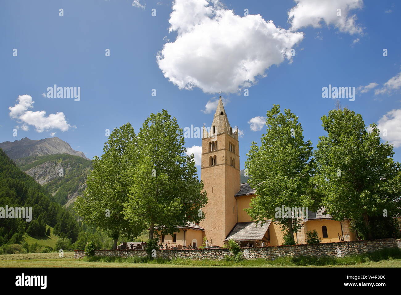 Arvieux Banque de photographies et d’images à haute résolution Alamy