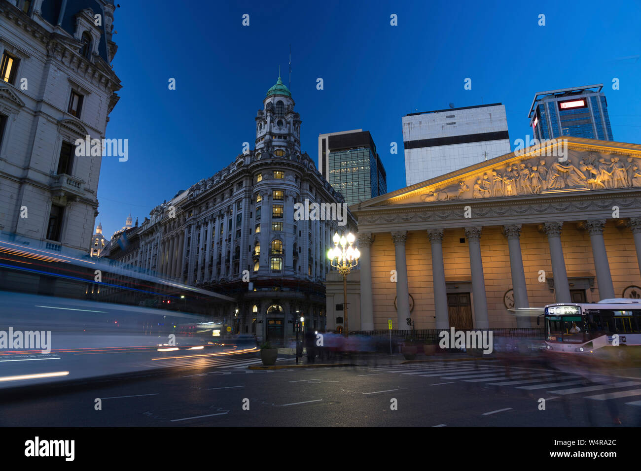 Scène de nuit dans la ville de Buenos Aires Banque D'Images