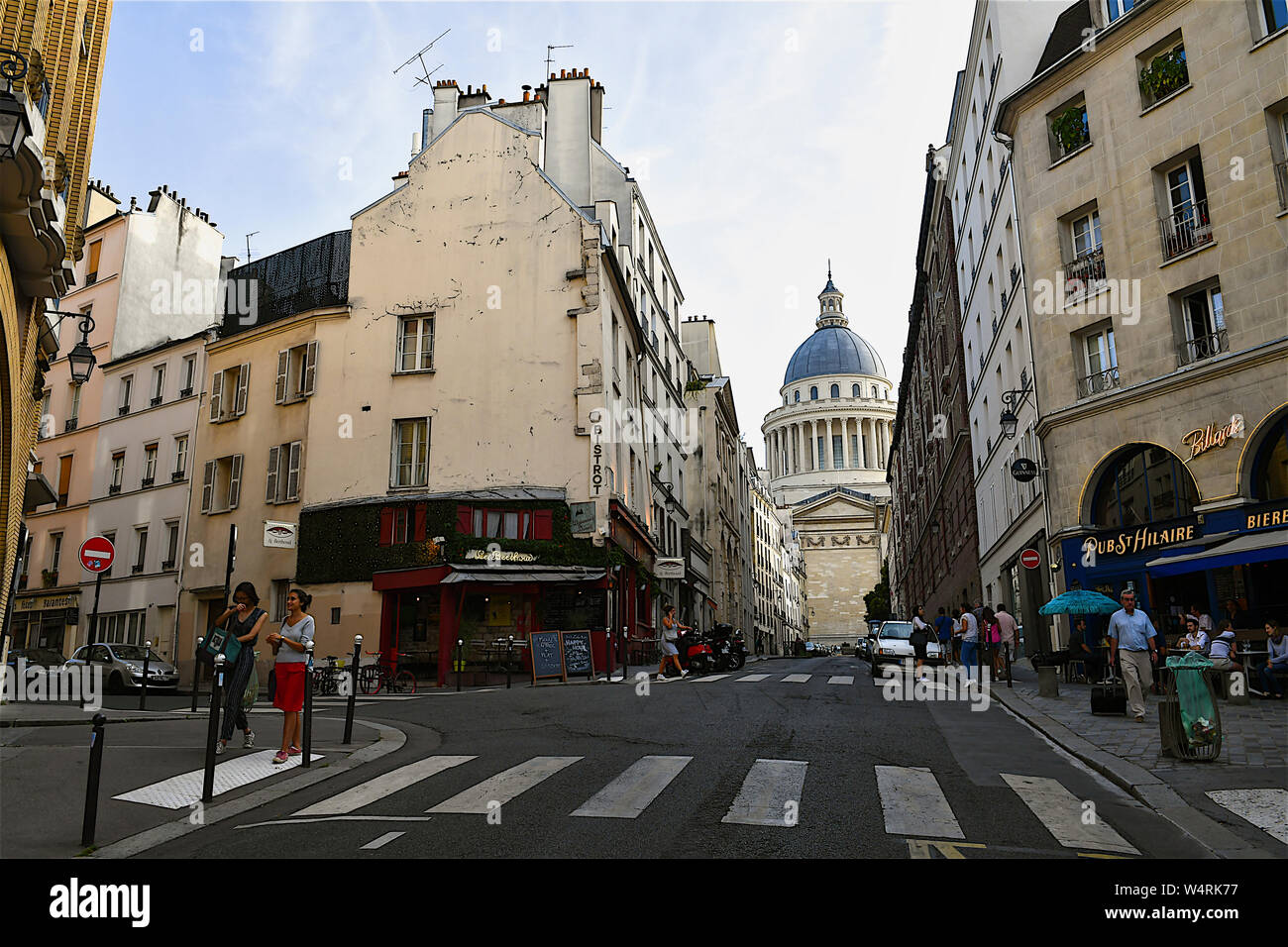 Rue et Panthéon, Quartier Latin, Paris, France Banque D'Images