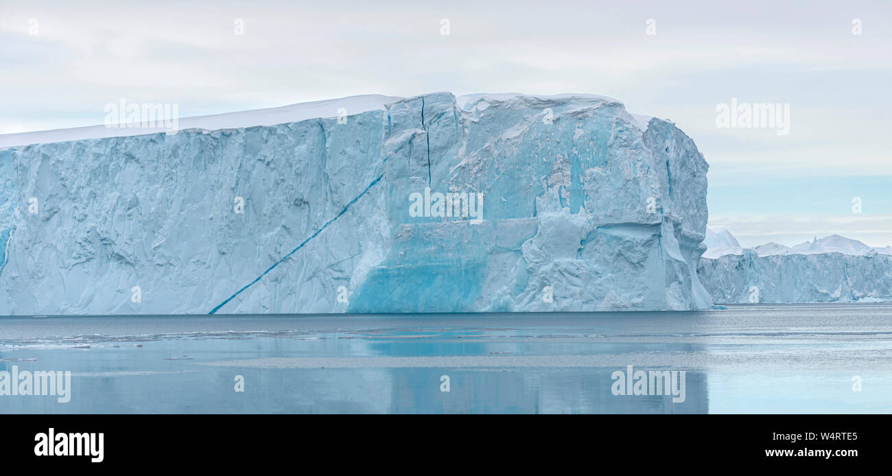 Le Fjord glacé d'Ilulissat à Kangia dans l'ouest du Groenland Banque D'Images