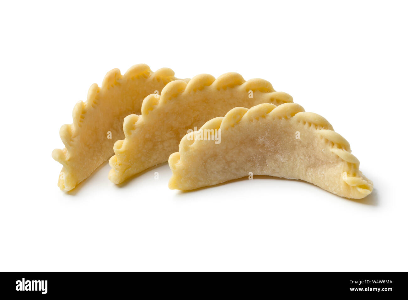 Fête traditionnelle des cornes de gazelle cookies isolé sur fond blanc Banque D'Images