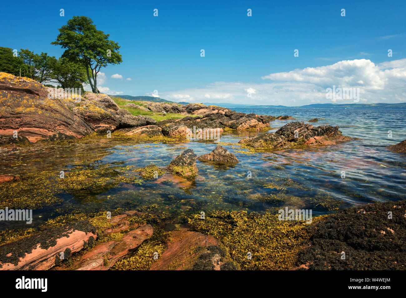 Superbe météo à Ascog beach, île de Bute, Ecosse Banque D'Images