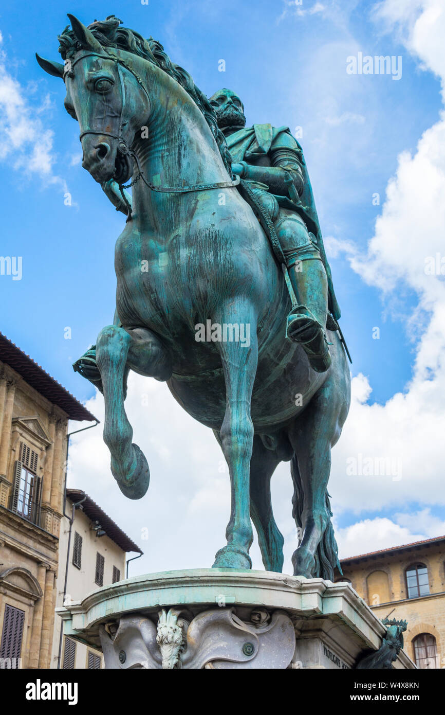 FLORENCE, ITALIE - 10 MAI 2019 : monument équestre de Cosme I , Statua equestre di Cosimo I de' Medici Banque D'Images