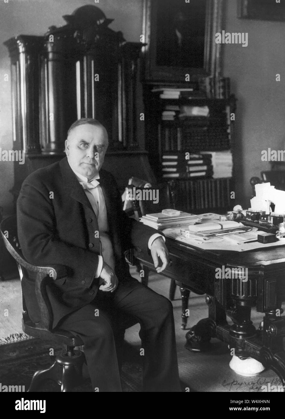 William McKinley (1843-1901), 25e président des États-Unis 1897-1901, Portrait assis, photo de François Benjamin Johnston, 1897 Banque D'Images