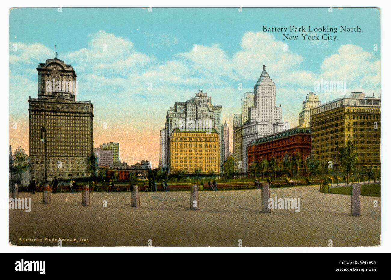Carte postale gravé du parc de batterie à la nord, la pointe sud de l'île de Manhattan à New York City, New York, publié par Manhattan Post Card Co, 1915. À partir de la Bibliothèque publique de New York. () Banque D'Images