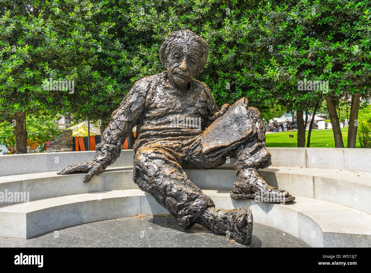 Albert Einstein Memorial Statue Monument National Academy of Sciences, Washington DC. 1979 dédié, statue par Robert Berks Banque D'Images