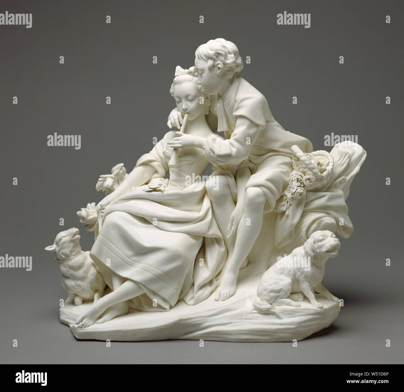 La figure Groupe : La Leçon de flûte (Le Flûteur) (l'un d'une paire), Manufacture de Sèvres (Français, 1756 - présent), modelée sous la direction d'Étienne-Maurice Falconet (Français, 1716 - 1791), après avoir gravé les dessins de François Boucher (Français, 1703 - 1770), Sèvres, France, environ 1757 - 1766, Soft-pâte Biscuit de porcelaine, des traces de pigment rouge, 22,3 x 25,4 x 15,2 cm (8 3/4 x 10 x 6 pouces Banque D'Images