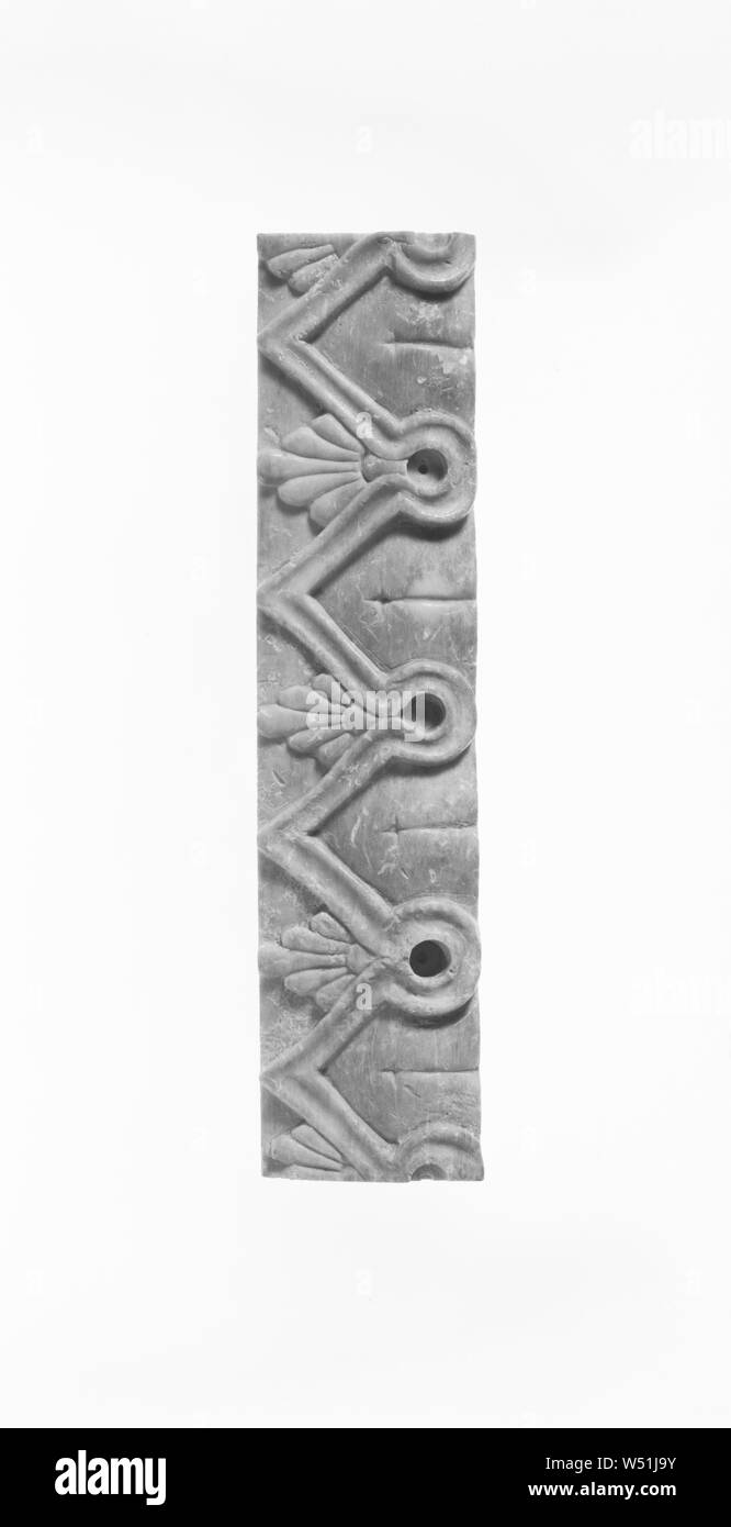 Panneau de secours, inconnu, la Grèce ( ?), 6e siècle avant J.-C., l'Os, 9,8 cm (3 7/8 po Banque D'Images