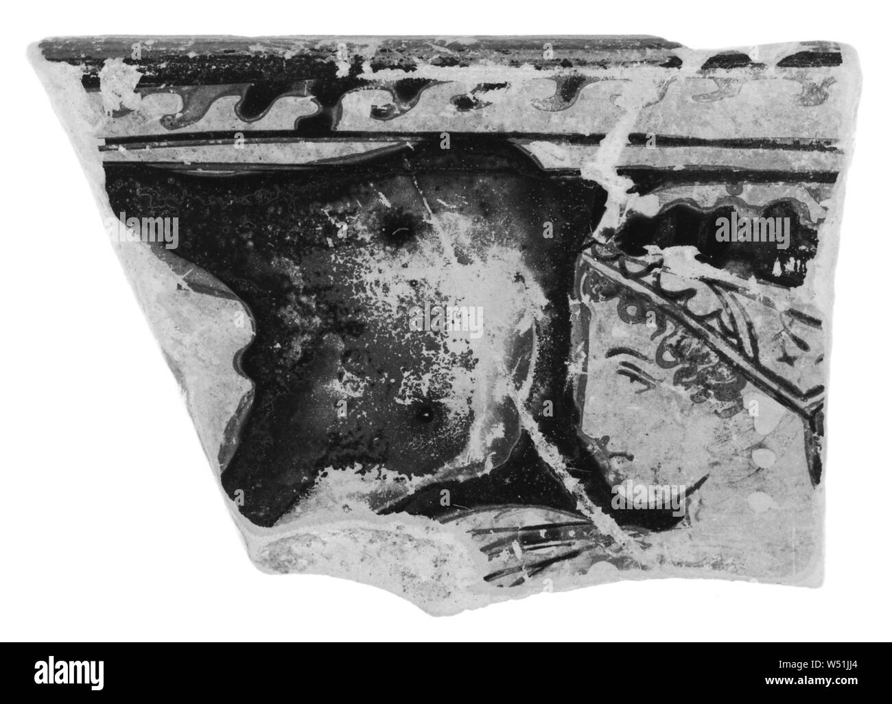 L'Italien du sud Red-Figure Skyphos Fragment, Lecce, Italie du Sud Peintre, environ 360 - 350 avant J.-C., terre cuite, 4,2 × 6 cm (1 5/8 x 2 3/8 po Banque D'Images