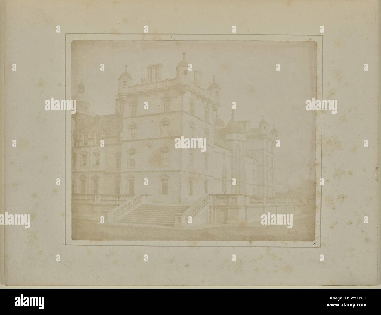 Heriot's Hospital, Édimbourg, William Henry Fox Talbot (anglais, 1800 - 1877), octobre 1844, sur papier salé, d'impression 16,3 × 20 cm (6 7/16 po × 7 po Banque D'Images