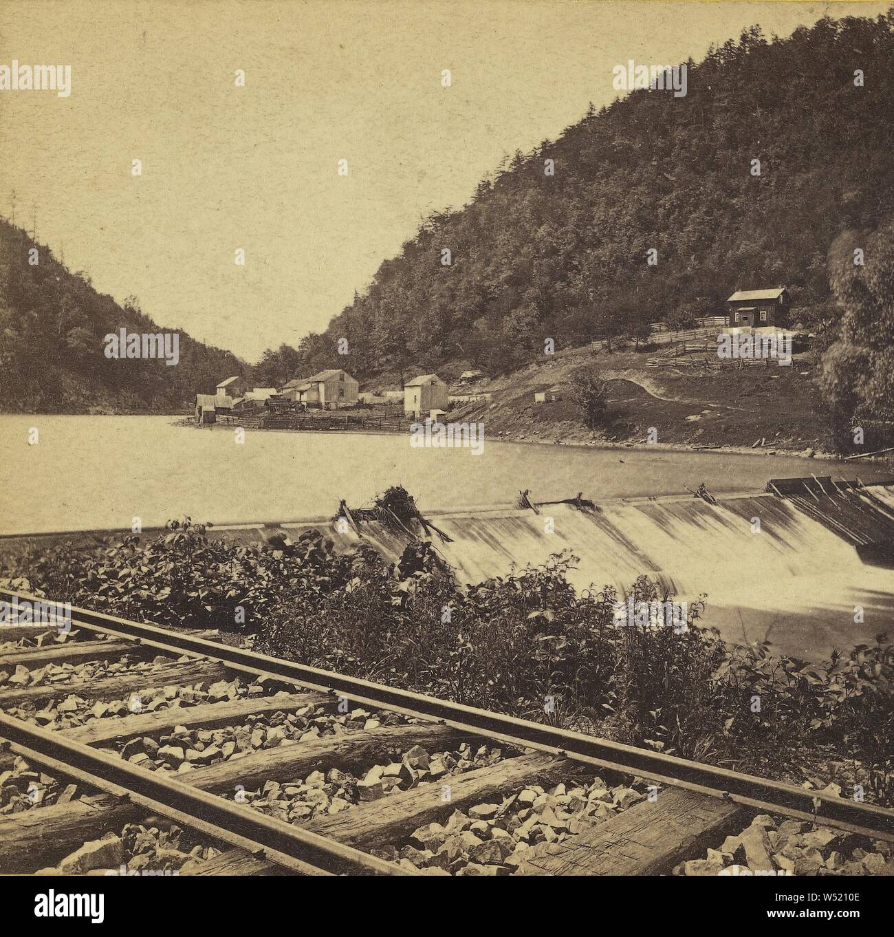 Lewistown Narrows. Penn. Centre R.R., Edward et Henry T. Anthony & Cie (American, 1862 - 1902), à propos de 1869, à l'albumine argentique Banque D'Images