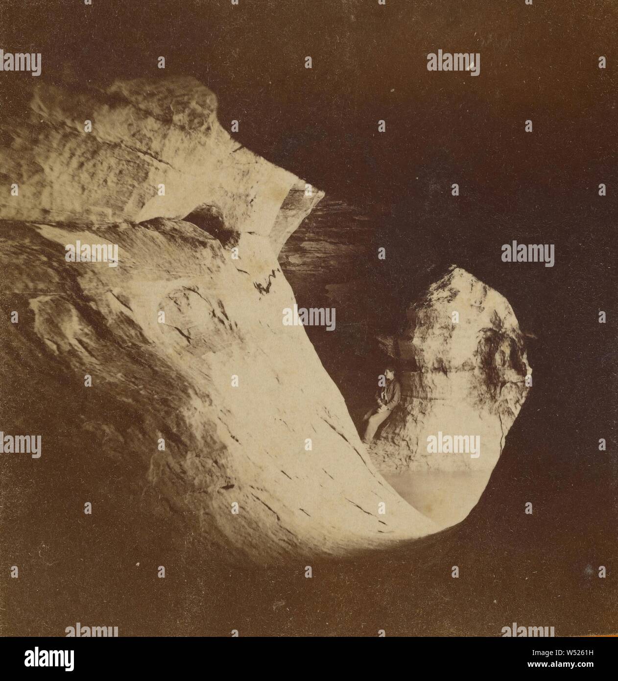 Le Pictured Rocks. Trou dans la nuit, Brainard F. Childs (Américain, 1841/1842 - 1921), années 1870, à l'albumine argentique Banque D'Images