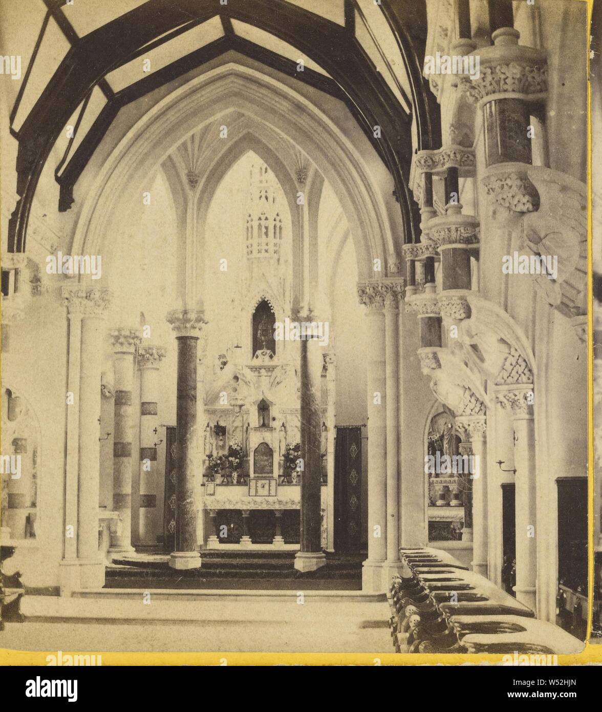 Intérieur de l'église non identifiés, l'inconnu, vers 1865, à l'albumine argentique Banque D'Images