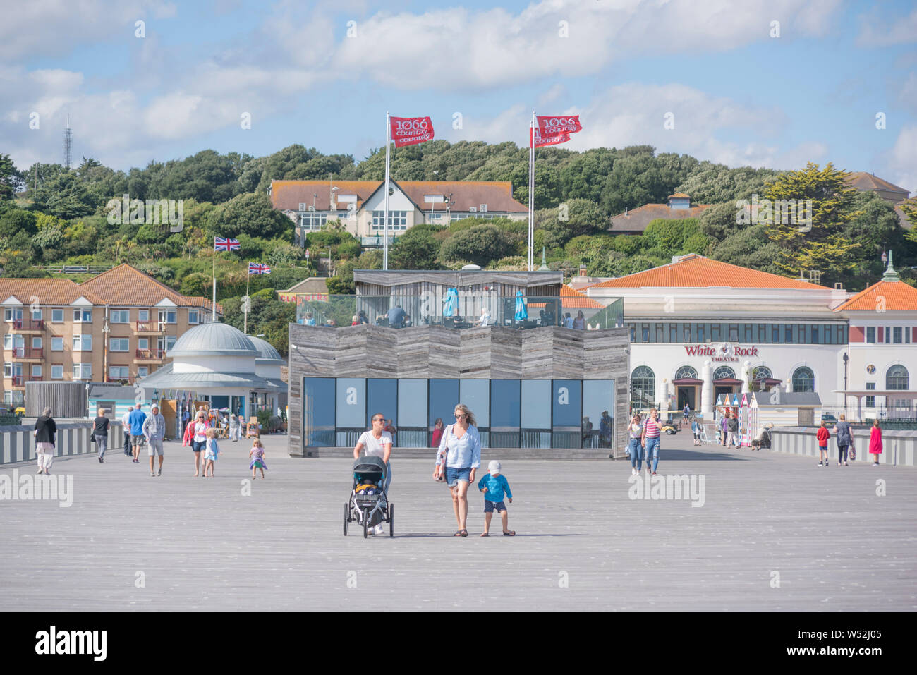 Le prix Stirling 2017 Hastings Pier par dRMM gagnante la pratique du design. Photos : Phillip Roberts Banque D'Images