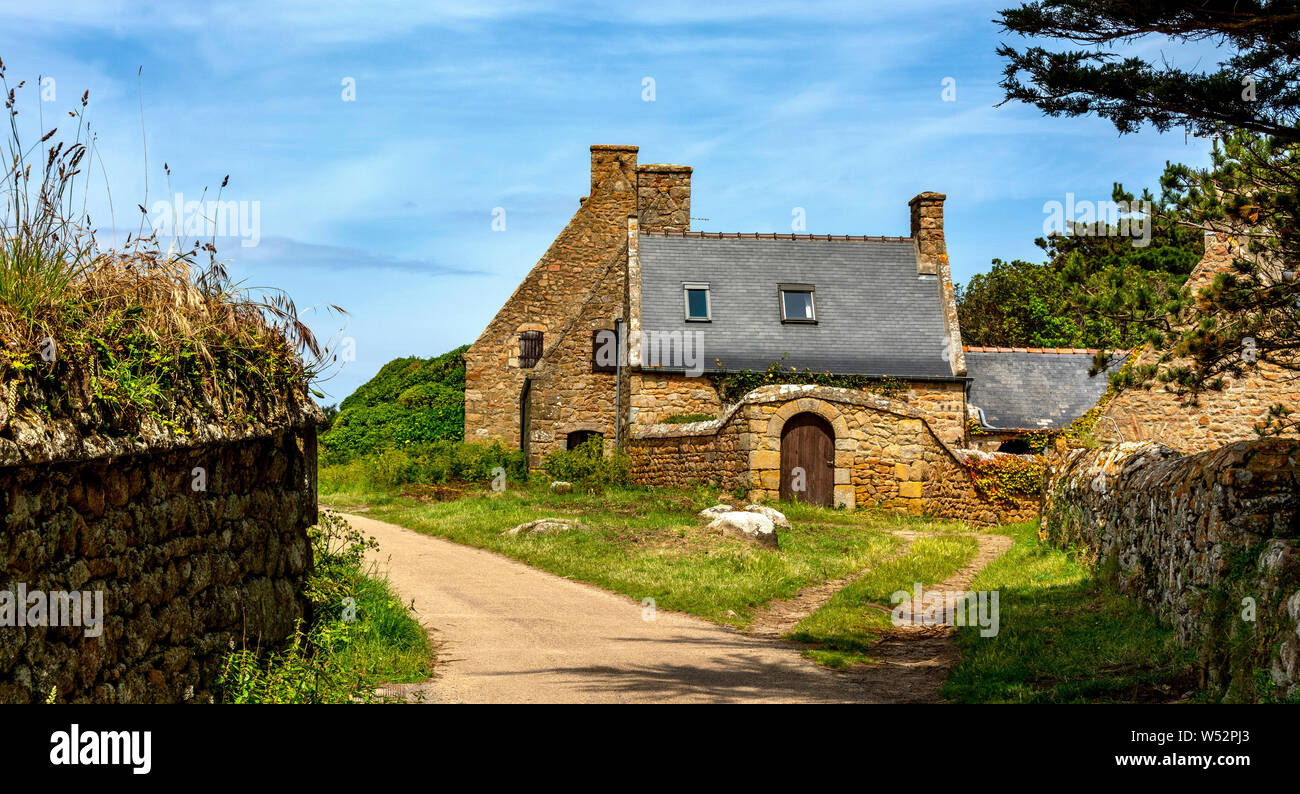 Maisons typiques sur l'île de Brehat. Département des Côtes d'Armor. Bretagne. France Banque D'Images