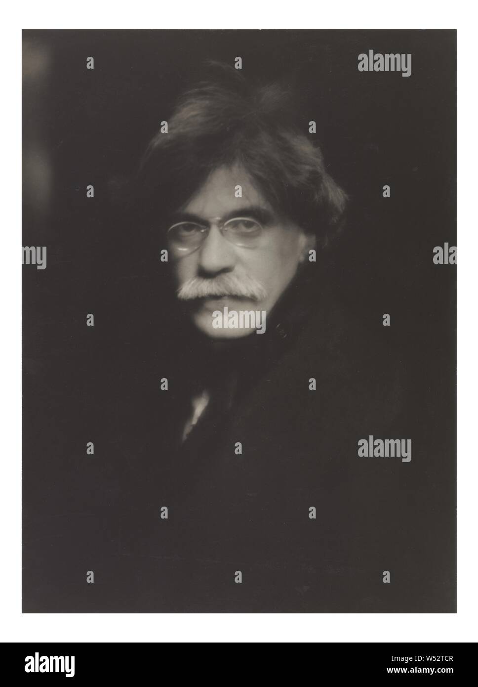 Autoportrait, Alfred Stieglitz (américain, 1864 - 1946), Négatif, 1907 imprimer 1930, Tirage argentique, 24,8 × 18,4 cm (9 3/4 x 7 1/4 in Banque D'Images