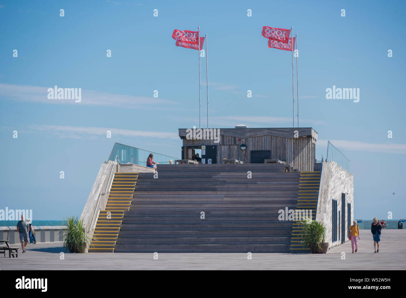 Le prix Stirling 2017 Hastings Pier par dRMM gagnante la pratique du design. Photos : Phillip Roberts Banque D'Images