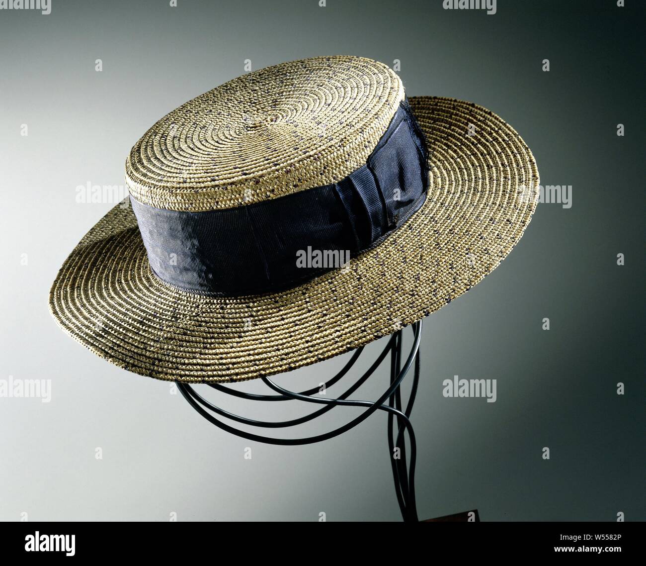 Canotier Hat Banque d'image et photos - Alamy