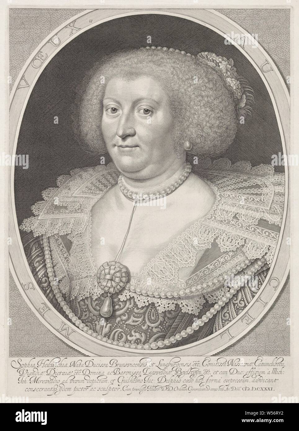 Portrait de Sophia Hedwig van Brunswijk-Wolfenbüttel, Portrait de Sophia Hedwig van Brunswijk-Wolfenbüttel dans un ovale avec bordure lettrage. Dans le fond de quatre lignes de texte latin, Sophia Hedwig van Brunswijk-Wolfenbüttel, Willem Jacobsz. Delff (mentionné sur l'objet), Delft, 1631, papier, gravure, h 422 mm × W 311 mm Banque D'Images