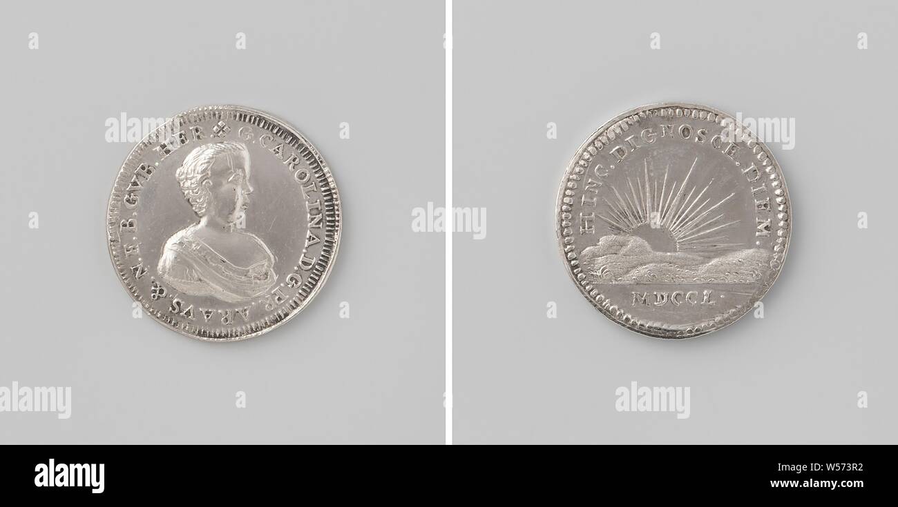 Carolina, Princesse d'Orange-Nassau, médaille d'argent. Avers : buste de femme à l'intérieur de l'intérieur. Inverse : soleil levant dans la circonférence, cut off : année, princesse d'Orange-Nassau (Caroline), anonyme, 1750, de l'argent (métal), frappant (métallurgie), d 2,1 cm × W 3,25 Banque D'Images