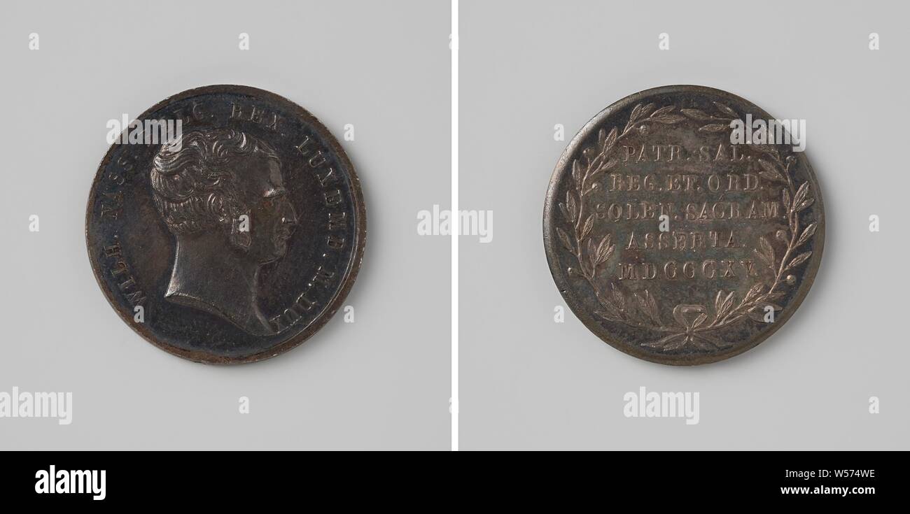 Inauguration de Frederik Willem I comme Roi des Pays-Bas à Bruxelles, médaille d'avant : le buste de l'homme à l'intérieur de l'intérieur. Inverse : inscription au sein de couronne d'olivier, Bruxelles, Willem Frederik I (Roi des Pays-Bas), Pierre Wautier Van de Goor, 1815, de l'argent (métal), frappant (métallurgie), d 2,3 cm × W 6,51 Banque D'Images