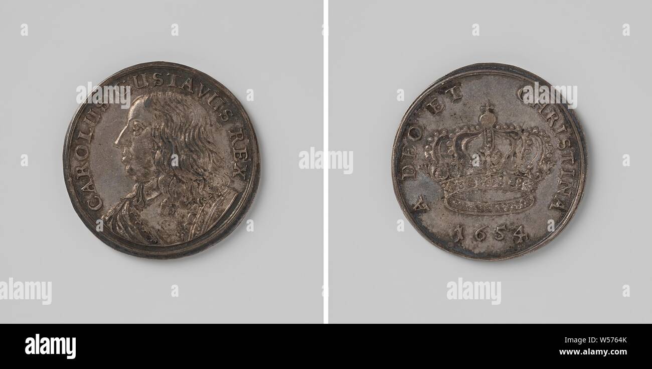 Karel Gustaaf Adolf X couronné Roi de Suède, médaille d'argent. A l'avant : le buste de l'homme à l'intérieur de l'intérieur. Inverse : couronne dans l'inscription, Charles X Gustaaf (Roi de Suède), anonyme, 1654, Palais de Karlberg, argent (métal), frappant (métallurgie), d 3,1 cm × W 10,32 Banque D'Images