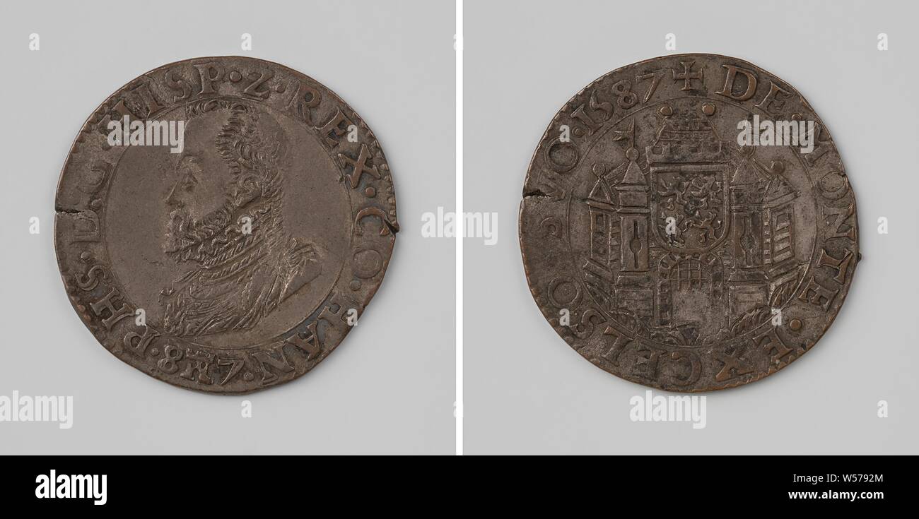 Philippe II, roi d'Espagne, Comte de Hainaut, médaille d'argent. A l'avant : le buste de l'homme à l'intérieur de l'intérieur. Inverse : château avec un blason couronné au-dessus de la porte intérieure, Hainaut, Philippe II (Roi d'Espagne), anonyme, Belgique, 1587, de l'argent (métal), frappant (métallurgie), d 3 cm × W 67 Banque D'Images