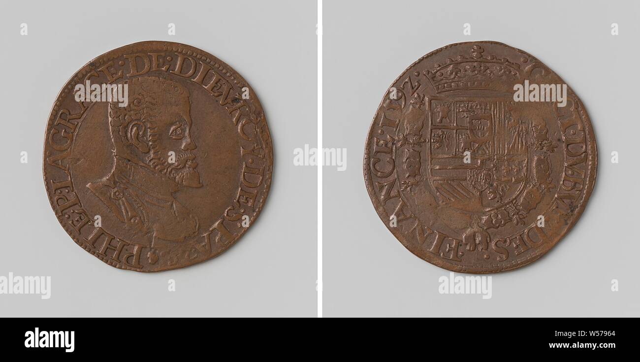 Philippe II, roi d'Espagne, calcul de la médaille du Conseil Supérieur des Finances, médaille de cuivre. A l'avant : le buste de l'homme à l'intérieur de l'intérieur. Inverse : blason couronné, suspendu à l'ordre de la Toison d'intérieur un enveloppement, Philippe II (Roi d'Espagne), Conseil des Finances, anonyme, Belgique, 1592, cuivre (métal), frappant (métallurgie), d 3 cm × w 4.78 Banque D'Images