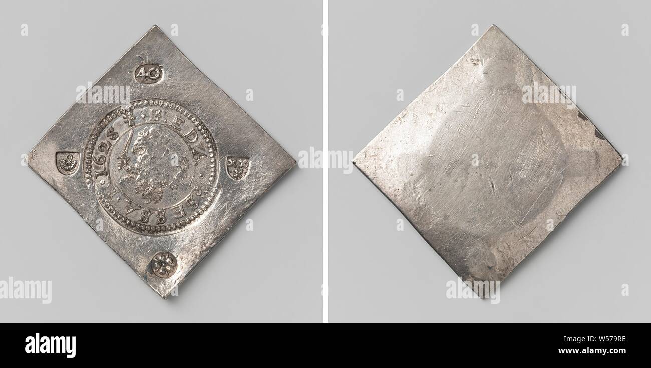 Siège de Breda par Spinola, pièce d'urgence de quarante sous, une face d'urgence en forme de diamant de monnaie. A l'avant : cinq timbres : une grosse perle ronde en edge, entouré par quatre temps, au timbre : lion couronné à l'épée et le jeu de flèches dans les mains dans une inscription, autour d'elle quatre temps : top : numéro 40, à droite : ville armoiries : trois croix, bas : rose et gauche : cône. Inverse : vierge, Breda, Ambrogio Spinola (Marquis de los Balbases), anonyme, Jan-1625, de l'argent (métal), frappant (métallurgie), h 4,6 cm × 4,5 cm × w 10,1 W Banque D'Images