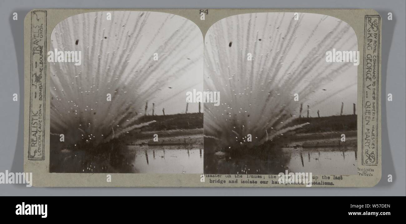 Catastrophe sur les dunes des Huns, réaliste Voyages (mentionné sur l'objet), 1914 - 1918, carton, papier photographique, argentique, h 85 mm × W 170 mm Banque D'Images