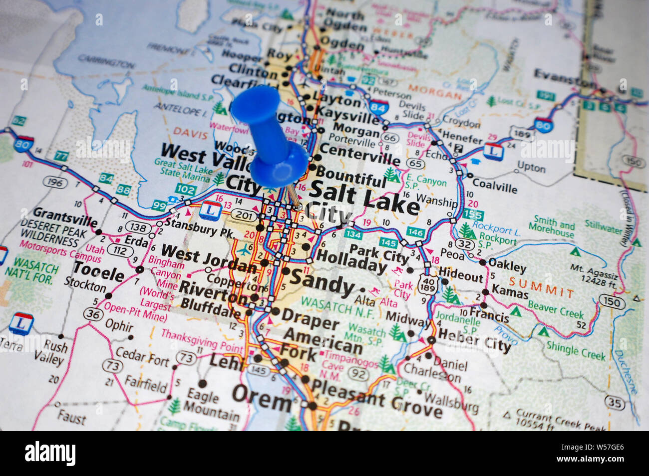 Un plan de Salt Lake City, Utah marqués d'un bouton poussoir. Banque D'Images