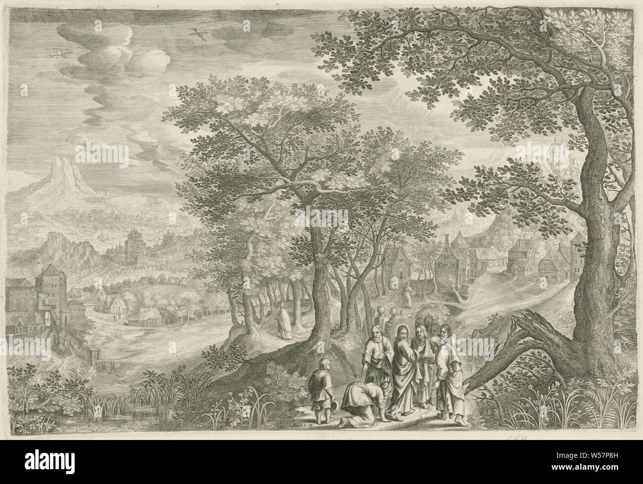 Paysage de montagne avec le Christ la guérison à écoulement de sang femme, paysage de montagne avec des groupes de maisons. Au premier plan, la femme souffrant de la perte de sang constant s'agenouille devant le Christ et touche l'ourlet de sa robe. Le Christ, en compagnie de ses apôtres, guérit. Milieu ci-dessous référence biblique à Mar. 5:25, les montagnes, la guérison d'une femme d'une perte de sang : elle s'agenouille devant le Christ après avoir touché sa robe (Matthieu 9 : 20-22, Marc 5 : 25-34, Luc 8 : 43-48), Jan van Londerseel (mentionné sur l'objet), Amsterdam, 1601 - 1652, du papier, de la gravure Banque D'Images