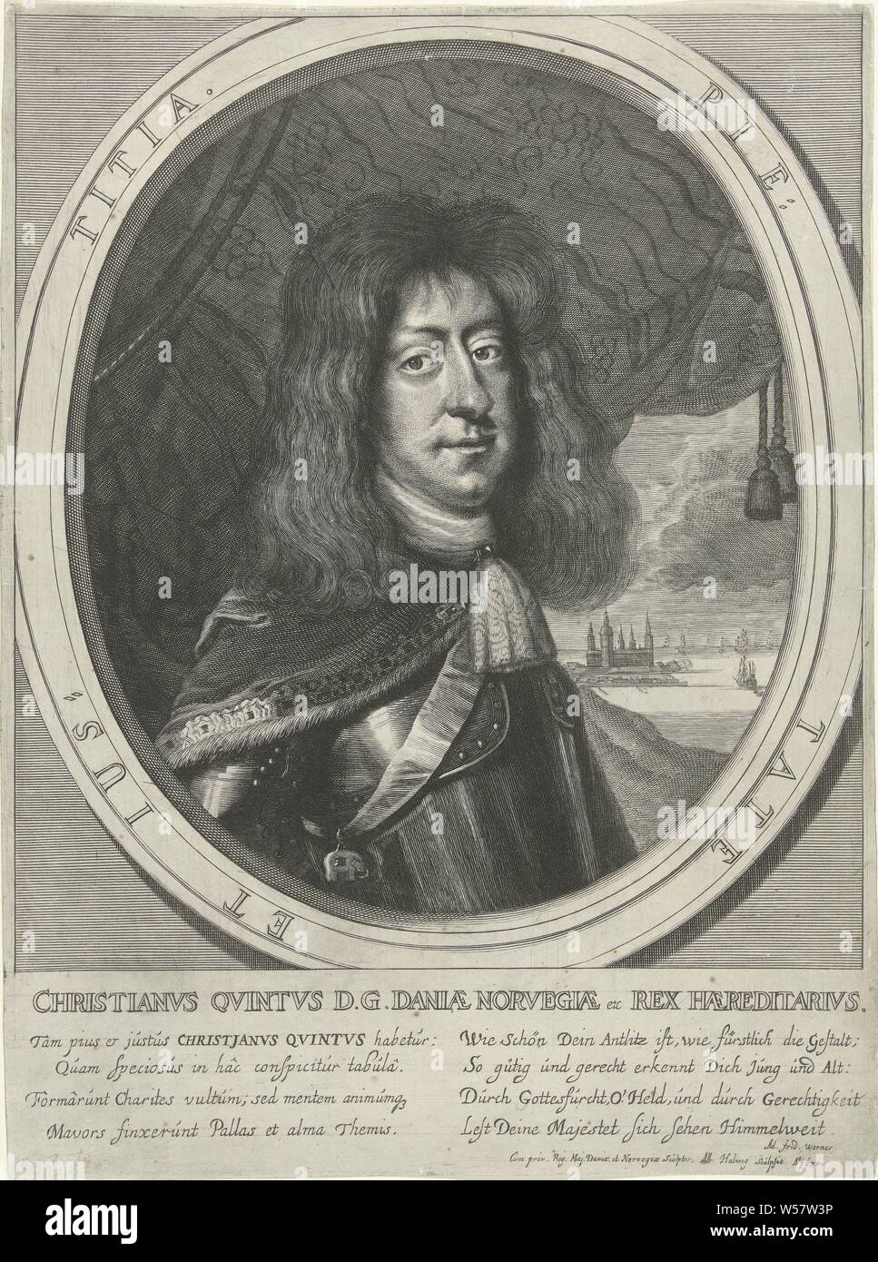 Portrait du roi Christian V de Danemark et Norvège, Portrait à droite du roi Christian V de Danemark et de la Norvège dans un ovale. Il porte une armure sur laquelle une ceinture avec un éléphant, symbole de l'ordre de l'éléphant. Derrière lui un aperçu de Kronborg Palace sur la côte danoise. Ci-dessous le nom et le portrait sont quatre lignes de texte, gauche en Amérique, en droit allemand, palace, frontière, ruban, tresse, vêtements militaires et autres équipements (uniformes, cap, armure, casque, etc.), le Château de Kronborg, Christiaan V (roi du Danemark et de la Norvège), Albert Haelwegh (mentionné sur l'objet), Copenhague (ville), 1670, papier Banque D'Images