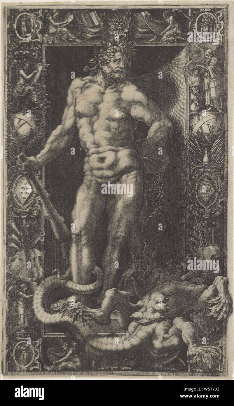 Comme Hercules victor de l'Hydre de Lerne, Hercules se dresse fièrement avec club et la peau de lion sur le dessus de l'Hydre de Lerne défait., (Histoire d'Héraclès (Hercule)), les attributs d'Hercule, Giorgio Ghisi (mentionné sur l'objet), l'Italie, 1530 - 1582, papier, gravure, h 345 mm × W 211 mm Banque D'Images