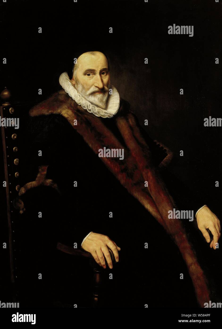 Portrait de Cornelis Pietersz Hooft, Portrait de Cornelis Pietersz Hooft (1546-1626), maire d'Amsterdam. Pièce-genou assise sur un fauteuil dans un manteau de fourrure. Pendentif en Musée Historique d'Amsterdam (A23544), Cornelis van der Voort, 1622, panneau, de la peinture à l'huile (peinture), support : h 122,4 cm × w 89,2 cm frame : H 141 cm × w 108,4 cm × t 7 cm taille de la vue : h 121 cm × w 88,4 cm Banque D'Images