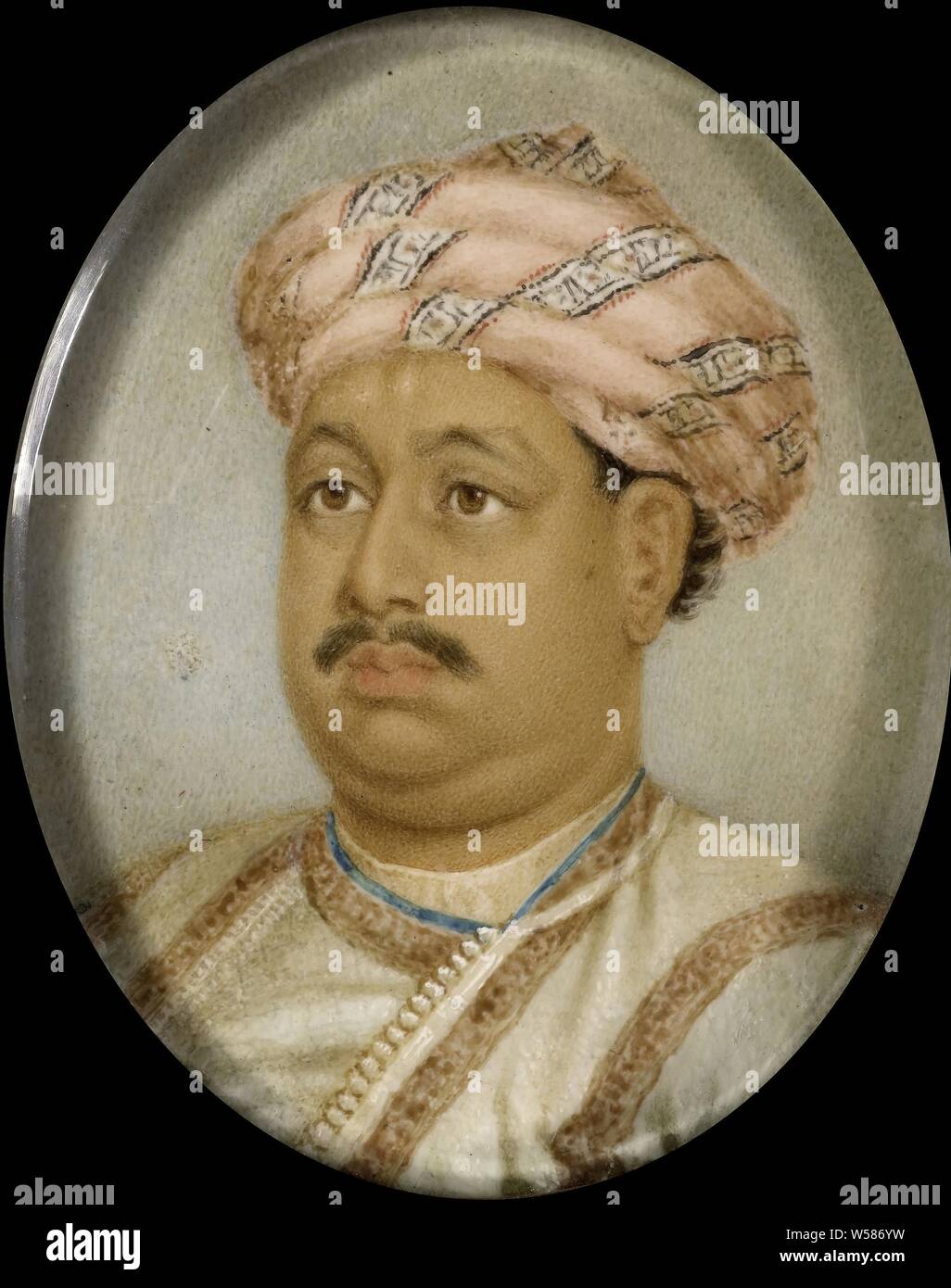 Portrait d'un prince indien, Portrait d'un prince indien. Buste à gauche, avec turban., anonyme, France, 1700 - 1799, ivoire, métal, verre, H 7,5 cm × w 6,2 cm h 8,5 cm × w 6,6 cm × 0,7 cm d Banque D'Images