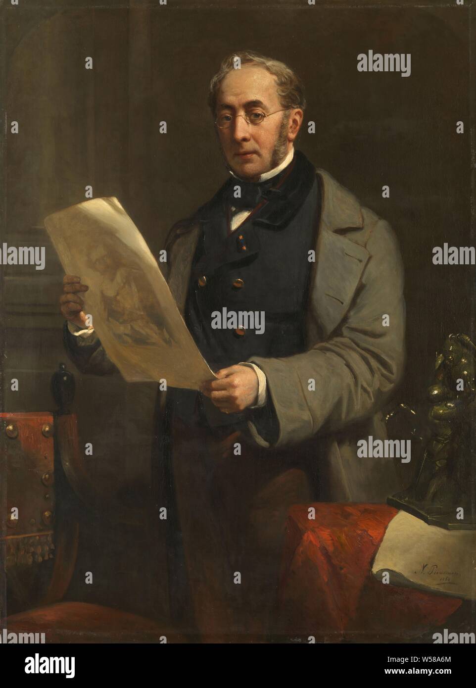 Portrait de Jacob de Vos Jacobszoon (1803- 1878). Amsterdam Art Collector et propriétaire de la Galerie Historique De Vos, Portrait de Jacob de Vos Jbzn (1803-1878), collectionneur. Genou, debout avec un dessin dans les mains. Sur la droite une statue en bronze d'un chevalier avec un cheval, Jacob Jacobsz. De Vos (1803-1878), Nicolaas Pieneman, Amsterdam, 1860, toile, de la peinture à l'huile (peinture), h 140 cm × w 104,5 cm Banque D'Images