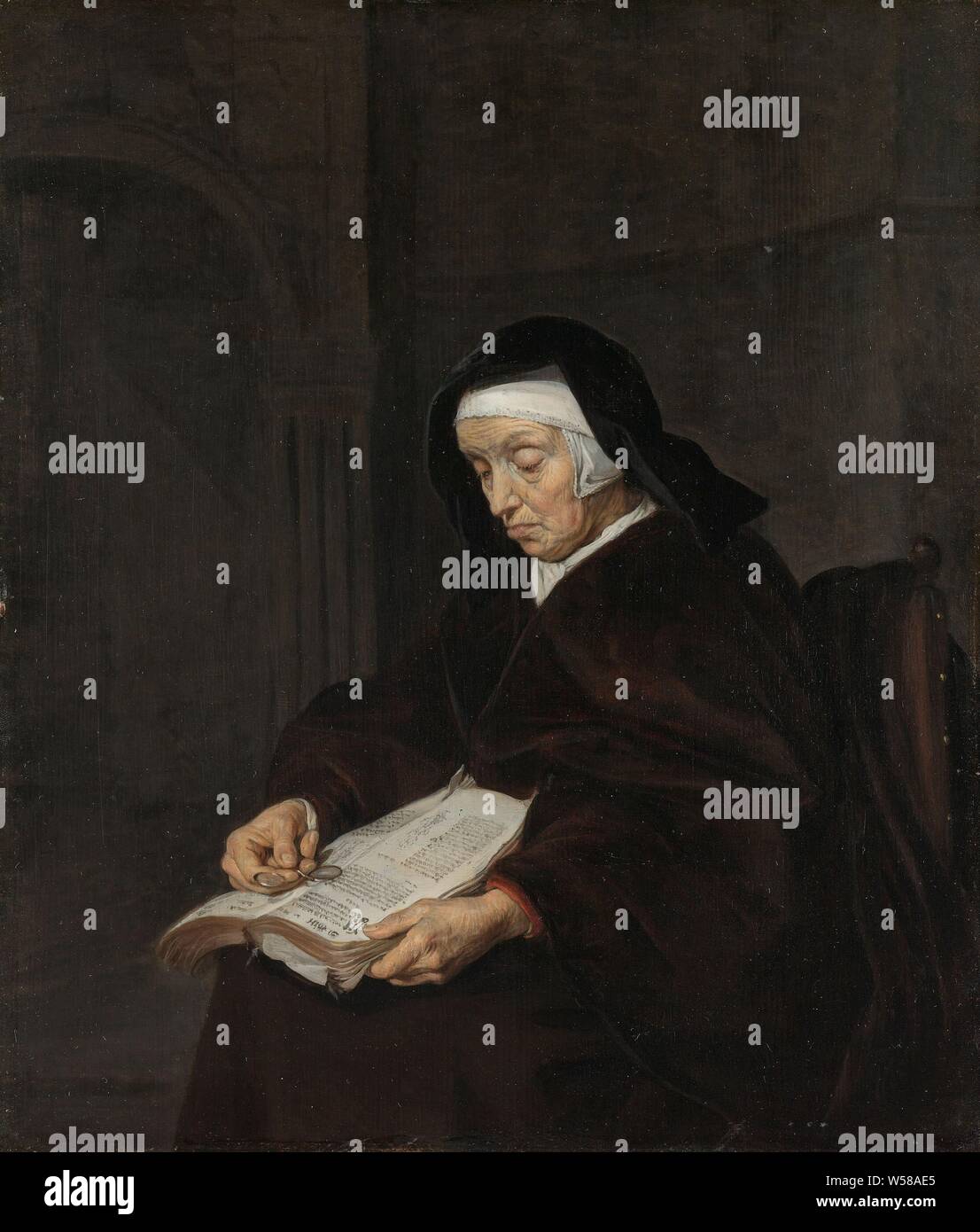 Vieille Femme méditant, une vieille femme se lit en position assise sur une chaise à partir d'un livre. Elle utilise des lunettes dans sa main droite pour lire le texte, vieille femme, la lecture, les lunettes, les lunettes, le livre - MM - livre ouvert, Gabriel Metsu, ch. 1661 - c. 1663, tableau de bord, de la peinture à l'huile (peinture), h 27,3 cm × w 23,2 cm Banque D'Images
