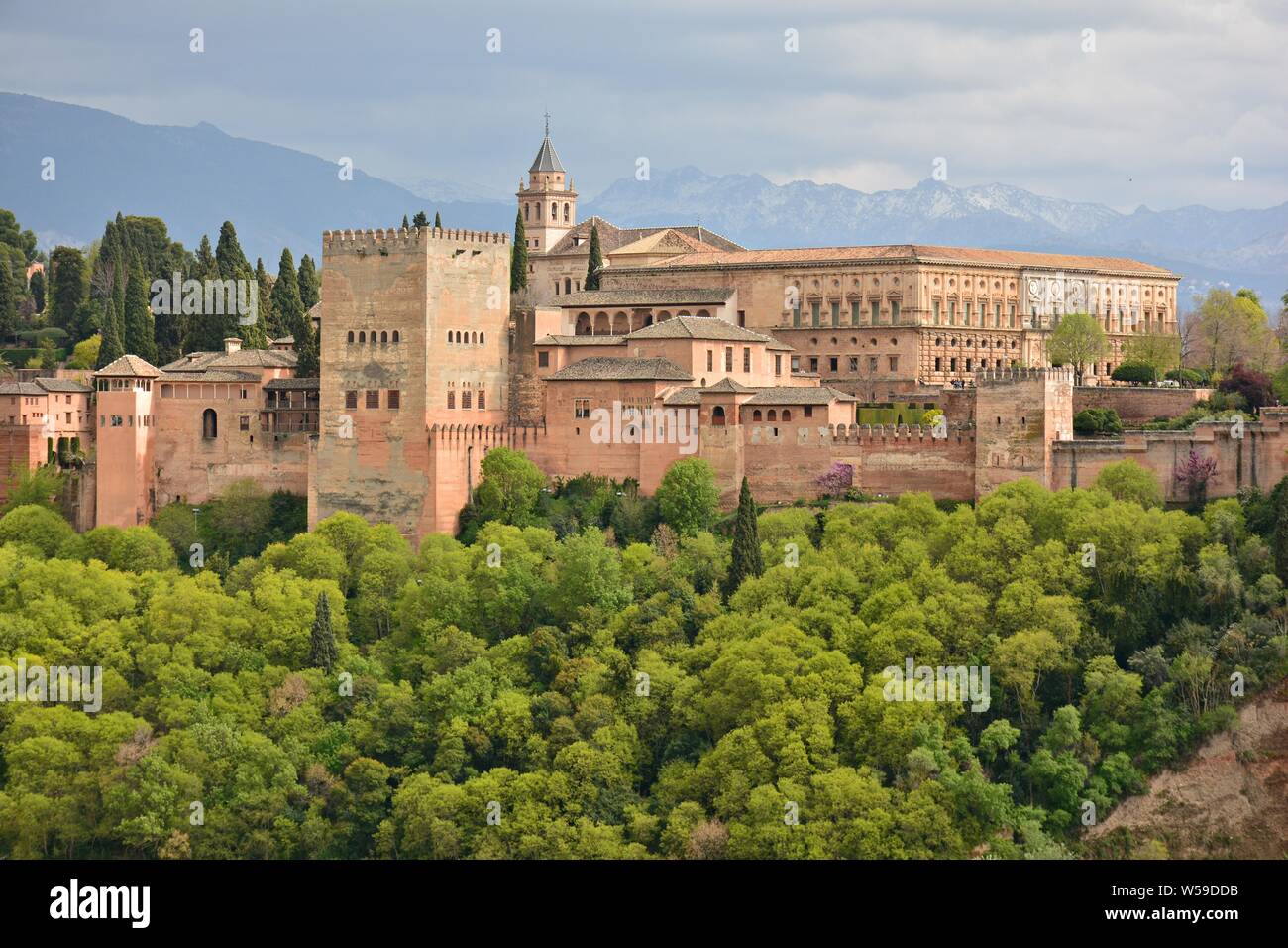 La Alhambra de Granada vista desde el Mirador de San Nicolas Banque D'Images