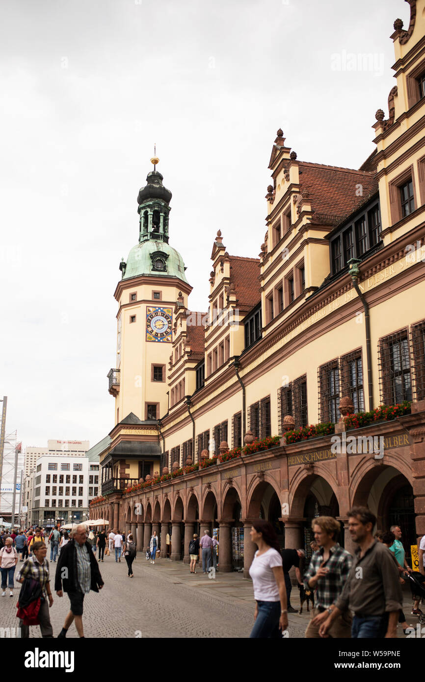 L'ancien hôtel de ville (Altes Rathaus) des années 1500 sur la place du marché de la ville de Leipzig, en Allemagne, abrite un musée de l'histoire de la ville. Banque D'Images
